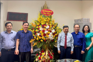 Government Religious Committee official extends congratulations to Vietnamese Catholic Newspaper on Press Day