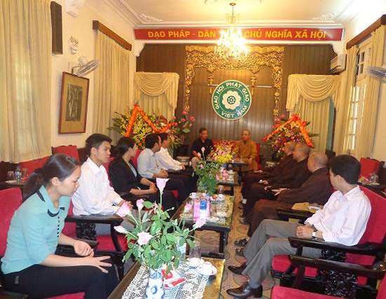 Head of the Government committee for religious affairs celebrated Vesak day (Buddhist years 2556 – solar calendar 2012) of Vietnamese Buddhist Association.