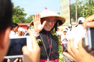 Vatican Archbishop visits Man Coi parish of Phan Thiet diocese