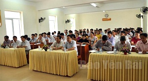 Religious training for local cadres held in Yen Bai