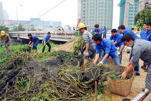 Hanoi Protestants contribute to environmental protection