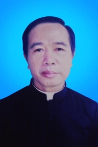 Leader of Religious Committee in Quang Binh joins  the funeral for priest of Dong Trooc Parish