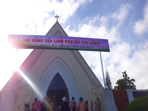 Protestant training for women held in Lam Dong 