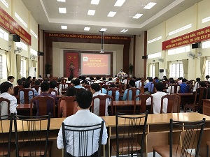 Religious training for local officials held in Binh Duong