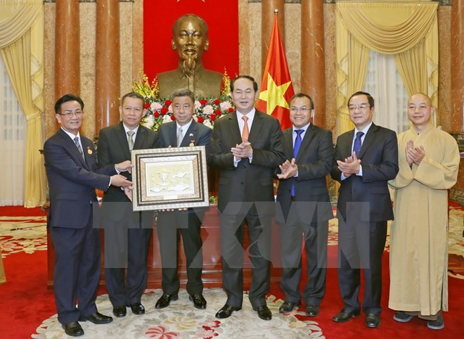 President receives Overseas Vietnamese, Buddhists from Thailand