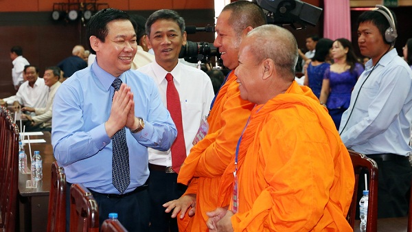 Deputy PM congratulates Khmer people on Chol Chnam Thmay festival