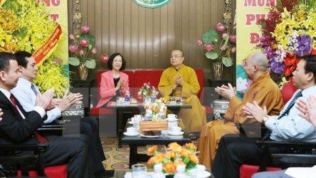 Greetings extended to Buddhist leaders on Buddha’s birthday