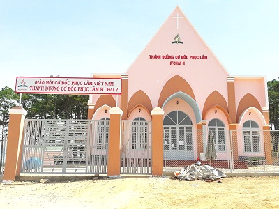 VFF leader visits Adventist Church in Lam Dong  