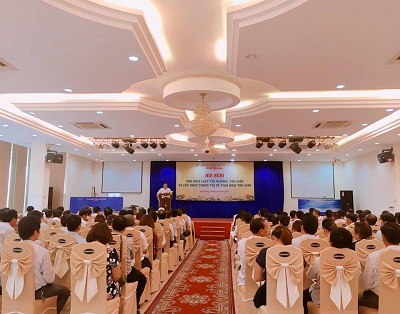 Religious training held in Da Nang 