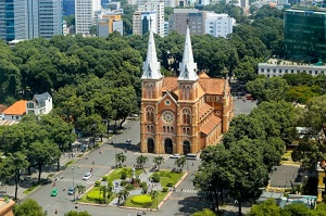 Notre Dame Cathedral in HCMC closes its door to tourists for renovation