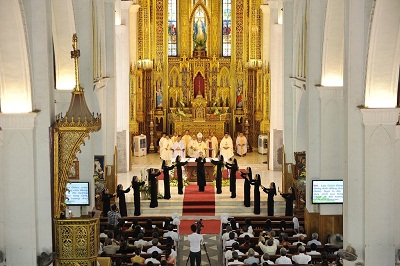 Hanoi Congregation of Holy Cross Lovers holds ceremony of perpetual vow