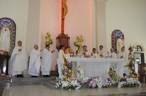 New Catholic church inaugurated in Quang Tri