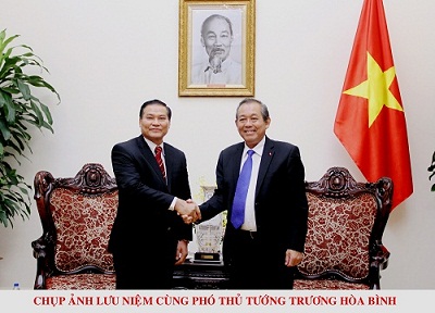 Laos Front for National Construction pays official visit to Vietnam