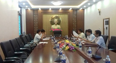 Home affairs department in Quang Binh authorities held meeting on religious affairs with Ba Don authorities