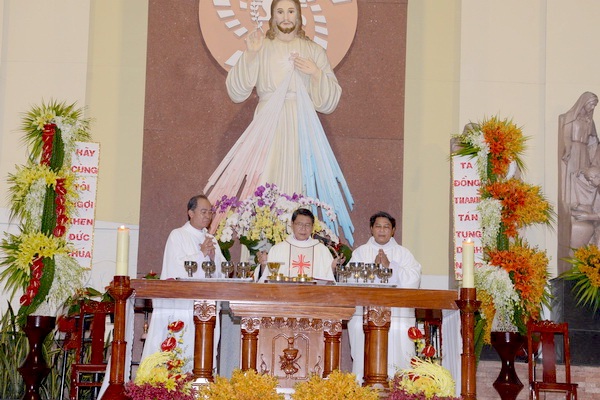 Legion of Mary congregation under My Tho diocese celebrates founding anniversary