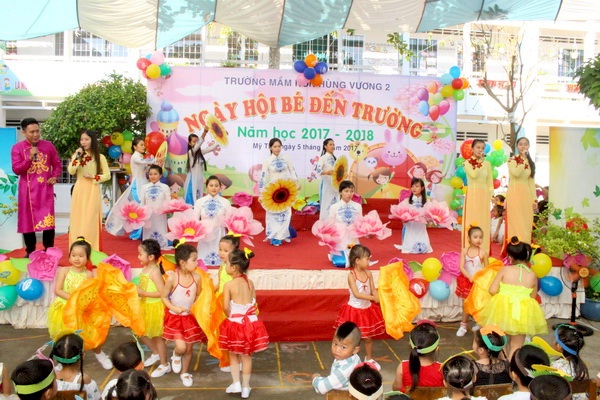 Catholic schools for preeducation and children with disabilities in Tien Giang open new school year 