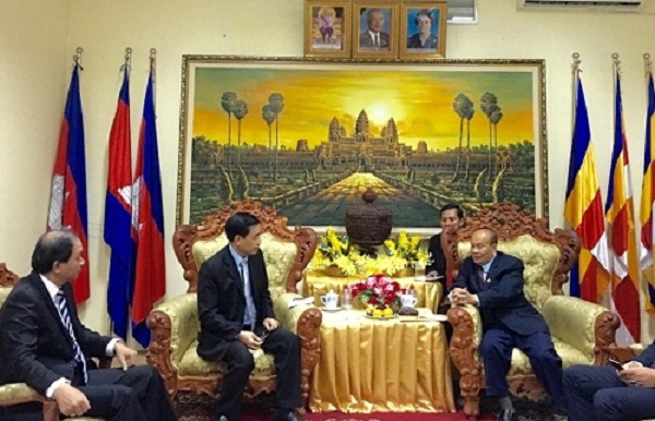 Government Religious Committee delegation visits Cambodia