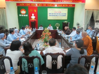 Seminar on promoting role of VFF in religious mobilization, unity held in Thua Thien Hue