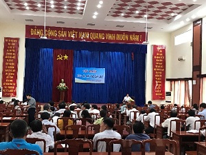 Religious affairs training for local officials in Binh Duong 