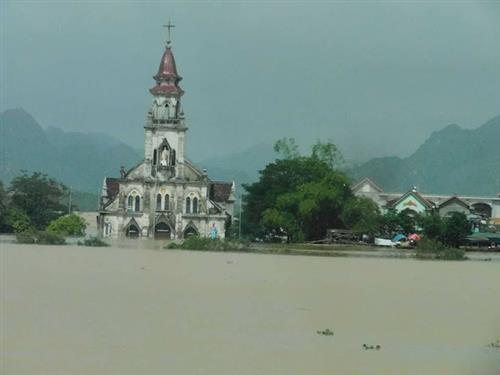  Flooded Catholic churches in Ninh Binh, Thanh Hoa