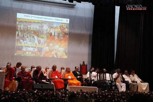 Vietnam Buddhist representatives attend 14th Summit of World Young Buddhist Monks Council