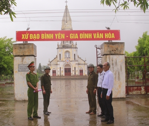 Effective model for ensuring public safety and order in Catholic commune in Ninh Binh province