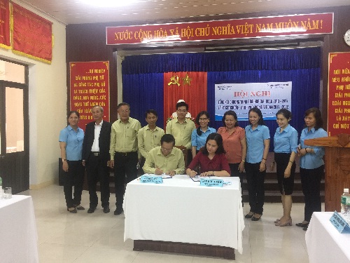 Religious committee and women association in Da Nang review coordination activities  