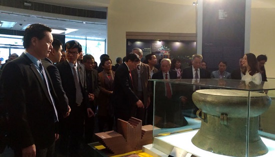 Thang Long – Hanoi’s national treasures exhibition kicks off