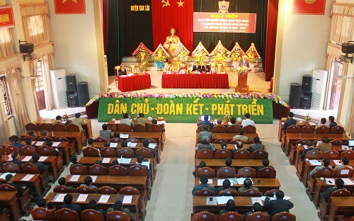 Catholic conference on national construction and defense held in Can Loc district