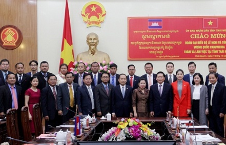 Delegation of Cambodian Ministry of Cults and Religion visits Thai Nguyen