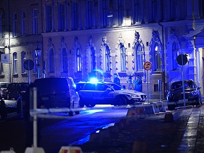 3 people arrested in firebomb attack on Swedish synagogue