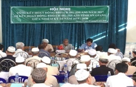 Islamic Committee in An Giang reviews mid-term activities