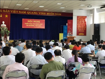 Conferences on implementation of religious law in Binh Duong