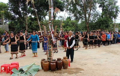 New rice festival of Xe Dang ethnic people in Dak Lak