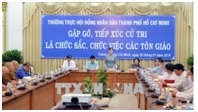 HCM City People’s Council holds meeting with religious voters 