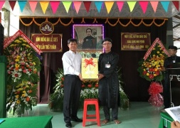 Hoa Hao Buddhist Church in Tien Giang contributes over VND 7 billion to social charities