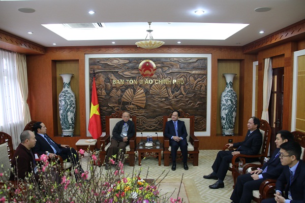 GCRA leader receives Most Venerable Thích Huyền Diệu