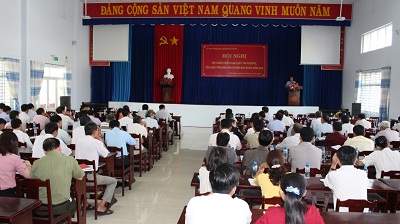 Religious law dissemination for local officials in Binh Duong