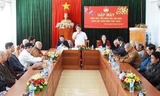 VFF committee in Gia Lai holds meeting with religious dignitaries