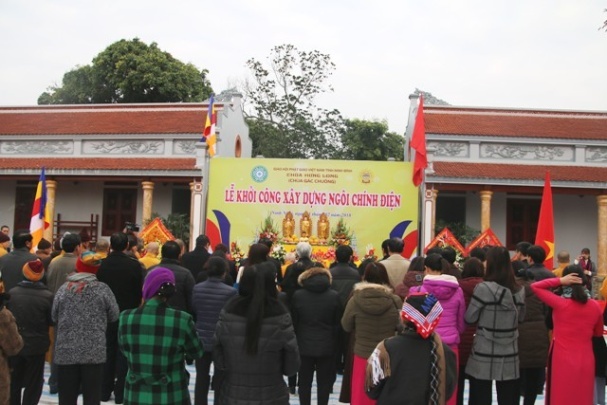 Construction work on main worshipping hall of Hung Long pagoda in Ninh Binh started