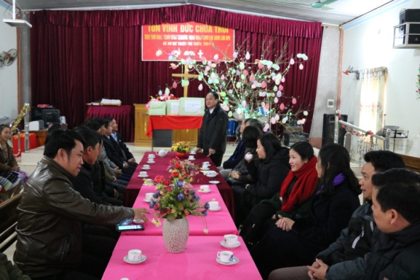 Government religious committee leader extends Tet visit to Protestant congregations in Lai Chau