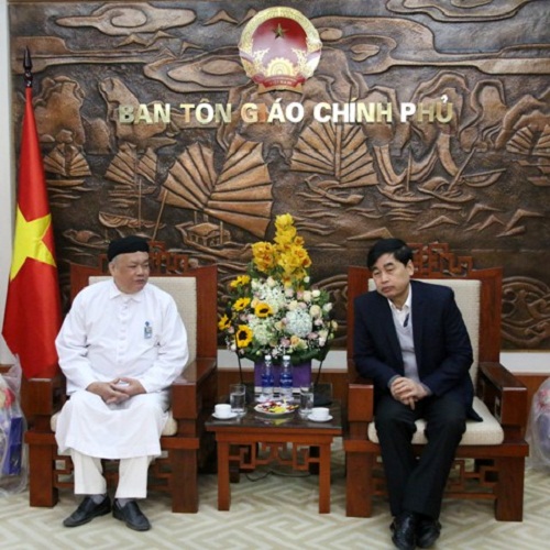 Northern Tay Ninh Caodai Church extends Tet visit to government religious committee