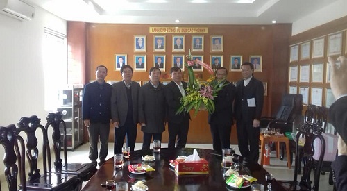 Vinh Diocese extends Tet greetings to provincial governments of Quang Binh, Ha Tinh