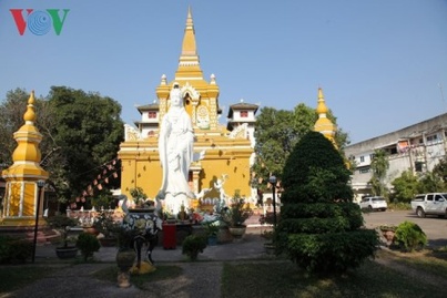 Vietnameses in Laos hold prayer for peace