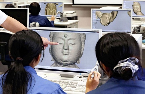 Japanese students prevent Buddhist statue theft by creating 3D-printed copies 