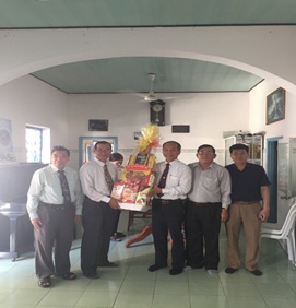 GCRA leader extends Easter greetings to Protestants in Binh Thuan