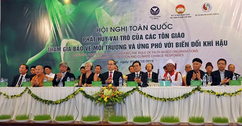 Religions Binh Dinh engage in environmental protection