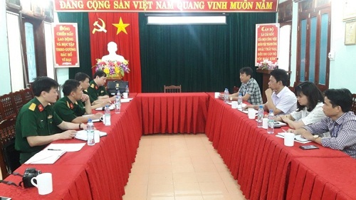 Defense ministry’s political institute learns religious life in Ha Giang