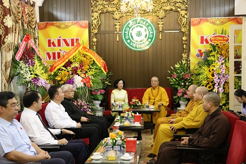 Party official congratulates VBS on Buddha’s Birthday