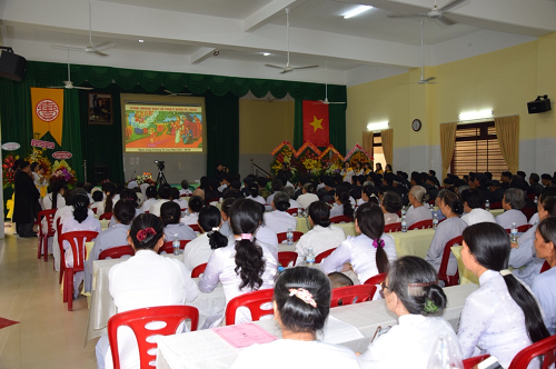 Government religious committee leader extends congratulations to Pure-land Buddhist Association ahead of Buddha’s Birthday 2018